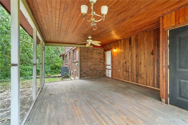 801 Fairway Court, Miamisburg, OH 45342