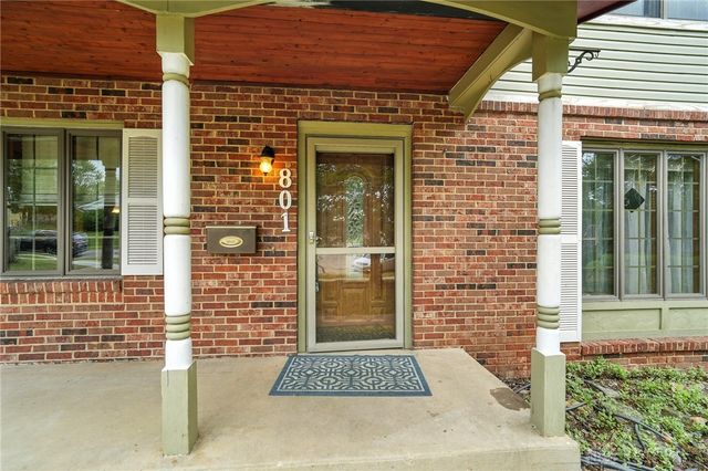 801 Fairway Court, Miamisburg, OH 45342