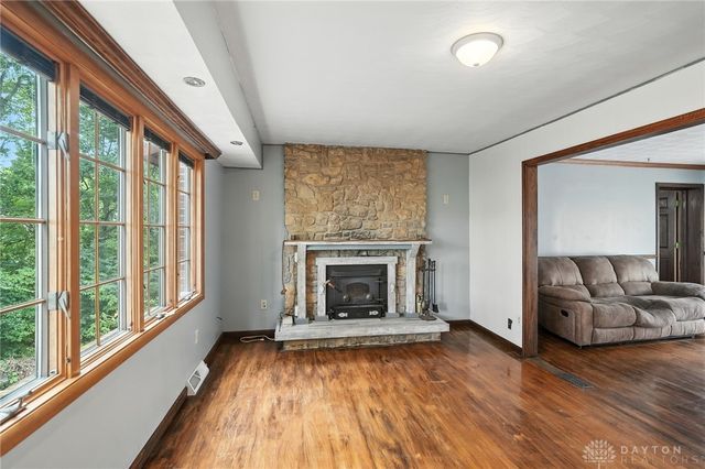 801 Fairway Court, Miamisburg, OH 45342