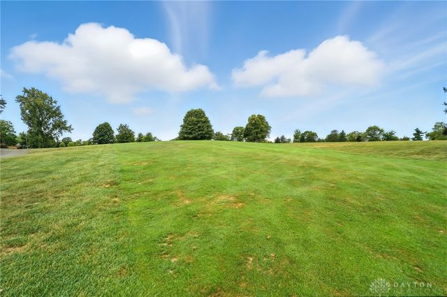 801 Fairway Court, Miamisburg, OH 45342