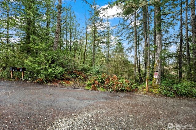 680 E State Route 302, Belfair, WA 98528