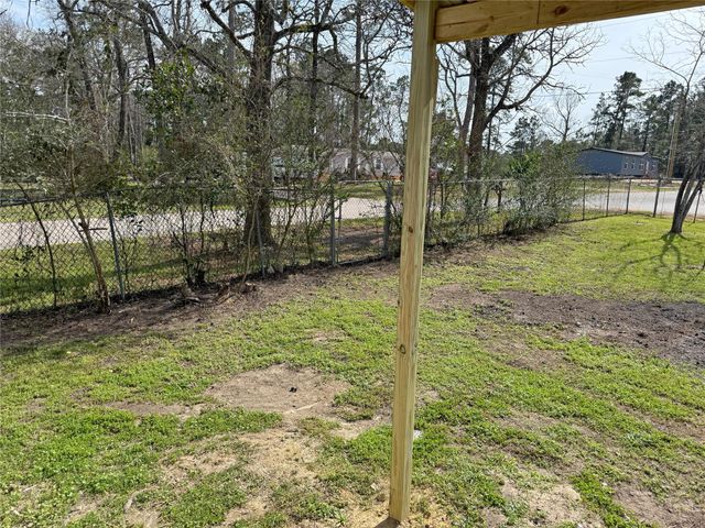 325 Bar Park Loop, Coldspring, TX 77331