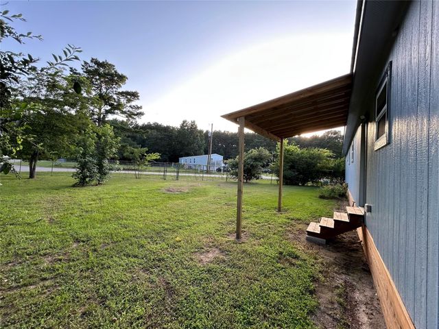 325 Bar Park Loop, Coldspring, TX 77331