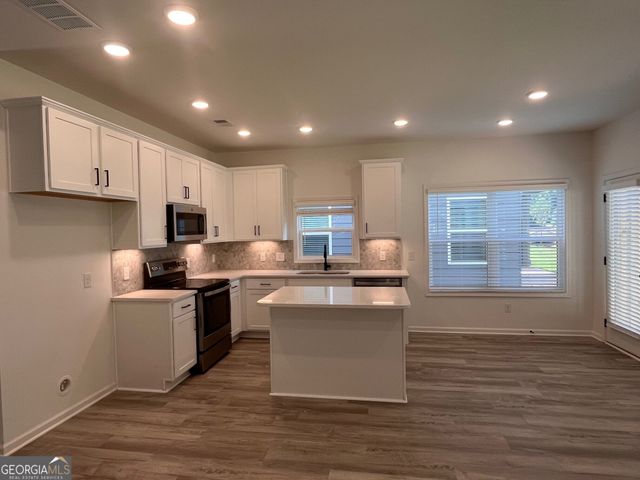 195 Jackson Heights 6, Cleveland, GA 30528