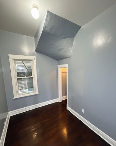 5958 S Winchester Avenue, Chicago, IL 60636