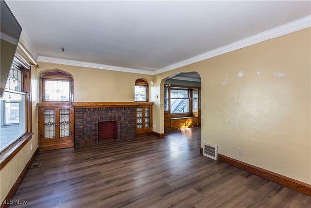 6211 Luelda Avenue, Parma, OH 44129