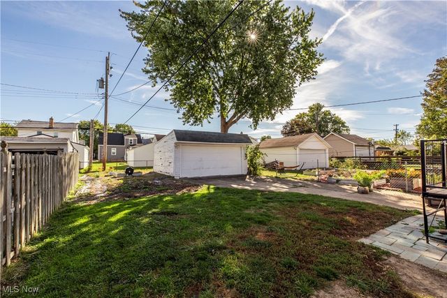 6211 Luelda Avenue, Parma, OH 44129