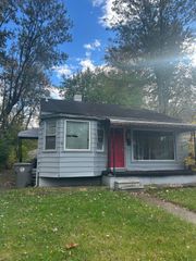 29695 Birchwood Street, Inkster City, MI 48141