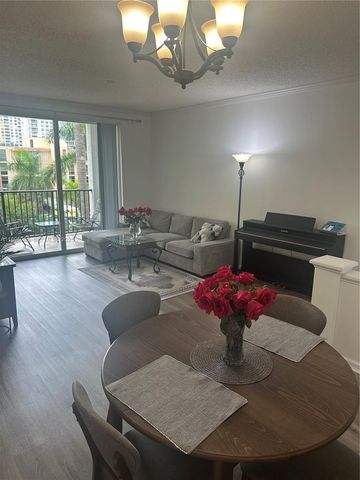 17125 N Bay Road 3402, Sunny Isles Beach, FL 33160