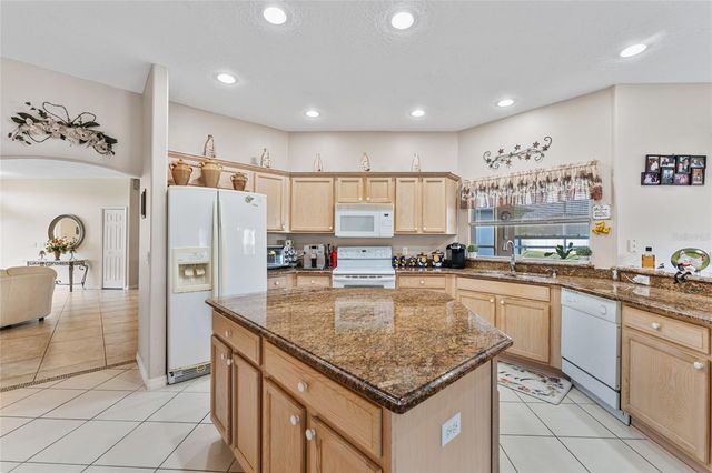 16 LONDON DRIVE, Palm Coast, FL 32137