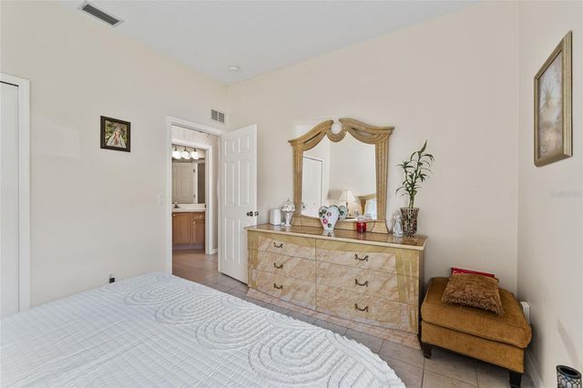 16 LONDON DRIVE, Palm Coast, FL 32137