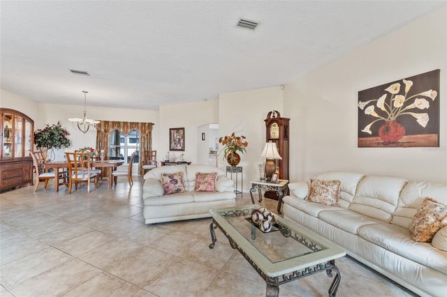 16 LONDON DRIVE, Palm Coast, FL 32137