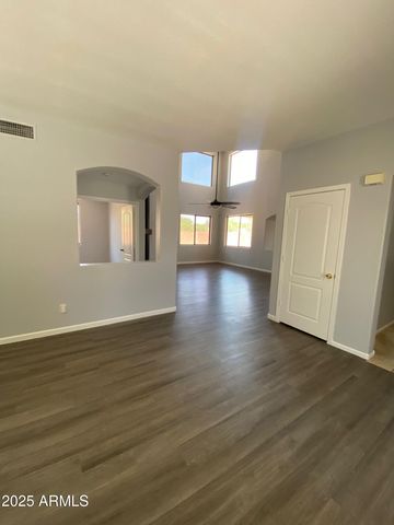 8402 S 48th Lane, Laveen, AZ 85339