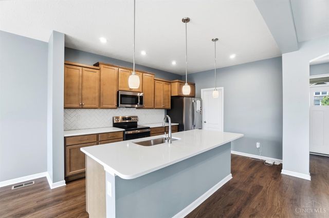 2794 Buckridge Drive, Cincinnati, OH 45233