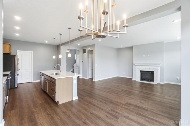 2794 Buckridge Drive, Cincinnati, OH 45233