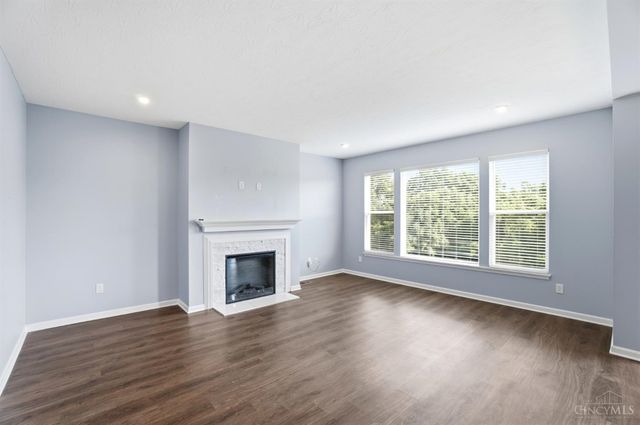 2794 Buckridge Drive, Cincinnati, OH 45233
