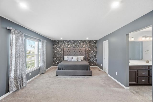 2794 Buckridge Drive, Cincinnati, OH 45233