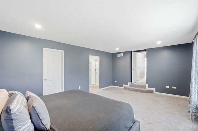 2794 Buckridge Drive, Cincinnati, OH 45233