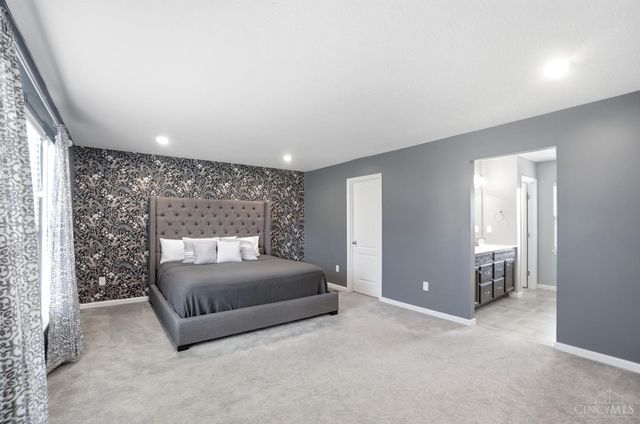 2794 Buckridge Drive, Cincinnati, OH 45233