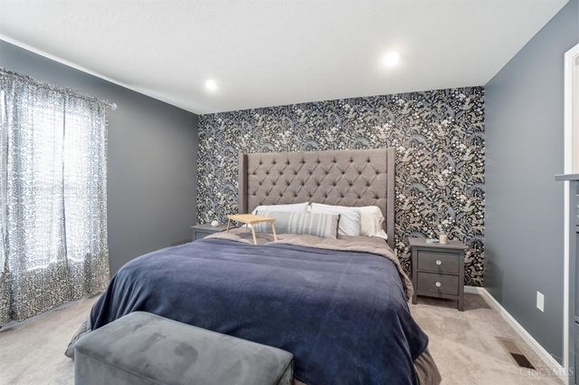 2794 Buckridge Drive, Cincinnati, OH 45233