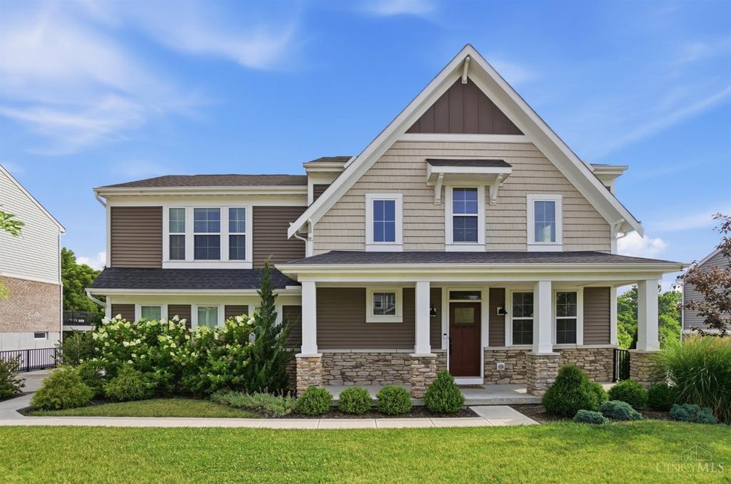 2794 Buckridge Drive, Cincinnati, OH 45233