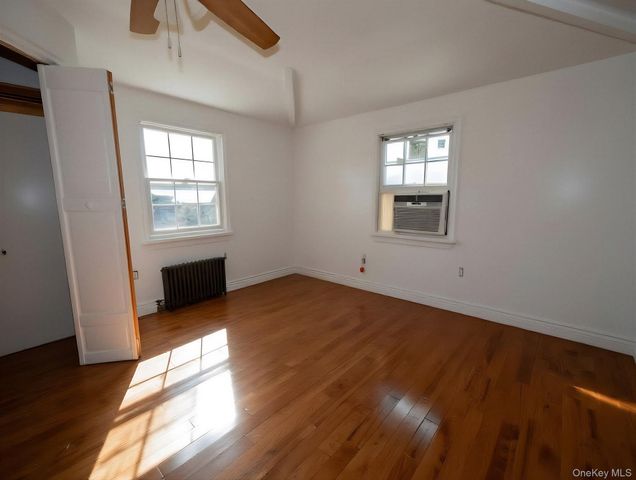 137-20 233rd Street, Rosedale, NY 11422