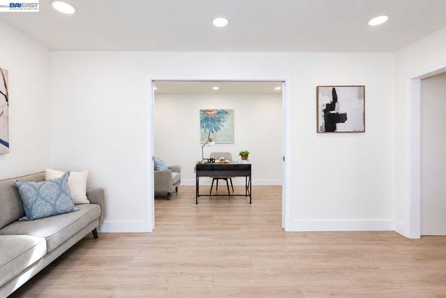 38288 Paseo Padre Pkwy, Fremont, CA 94536
