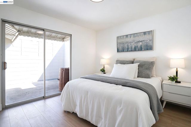38288 Paseo Padre Pkwy, Fremont, CA 94536