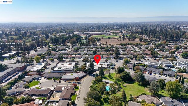 38288 Paseo Padre Pkwy, Fremont, CA 94536