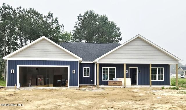 713 Windchime Court, Kinston, NC 28504