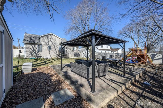 66 Half Acre Road, Jamesburg, NJ 08831