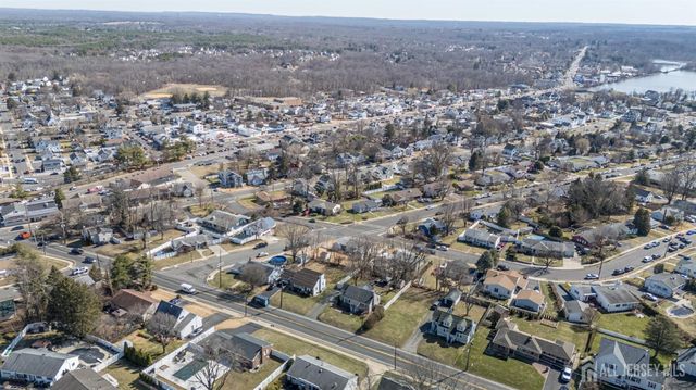 66 Half Acre Road, Jamesburg, NJ 08831