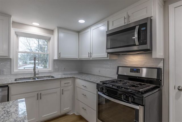 306 S Ozark Street, Prairie Grove, AR 72753