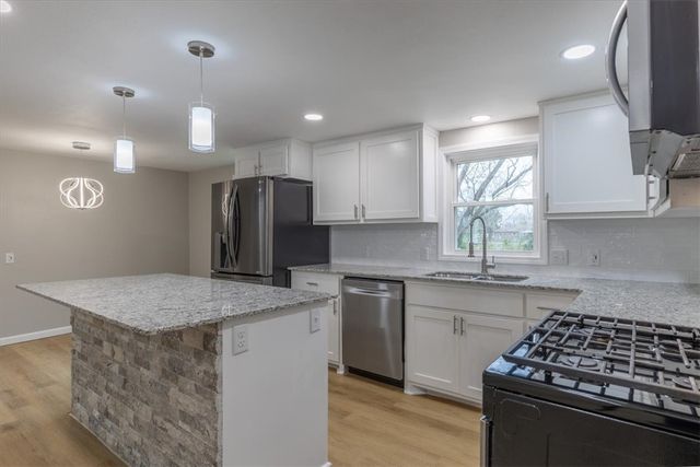 306 S Ozark Street, Prairie Grove, AR 72753