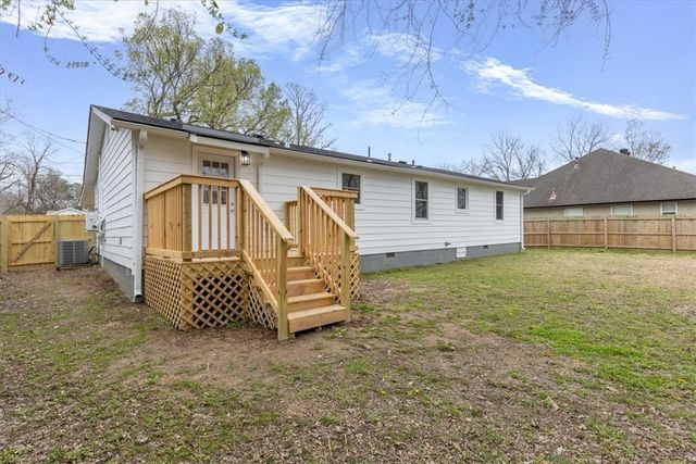 306 S Ozark Street, Prairie Grove, AR 72753
