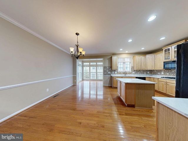 9321 HUNDITH HILL CT, Lorton, VA 22079