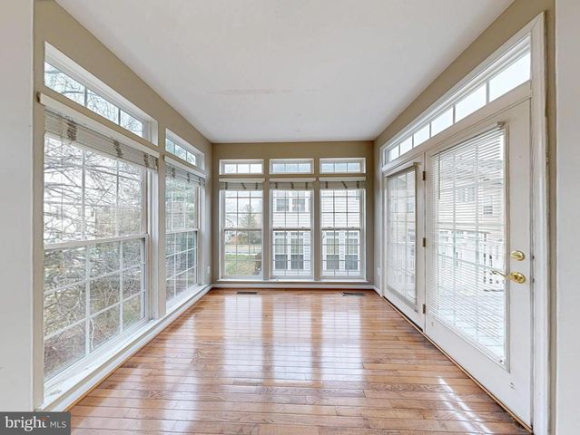 9321 HUNDITH HILL CT, Lorton, VA 22079