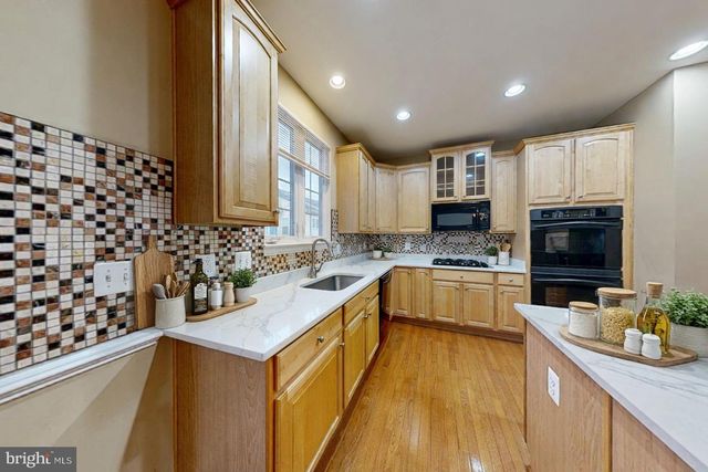 9321 HUNDITH HILL CT, Lorton, VA 22079