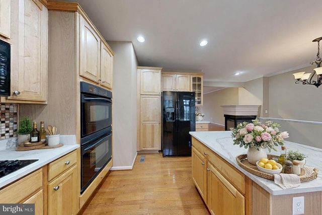 9321 HUNDITH HILL CT, Lorton, VA 22079