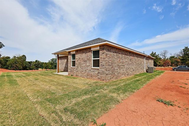 441 Stella Trail, Guthrie, OK 73044