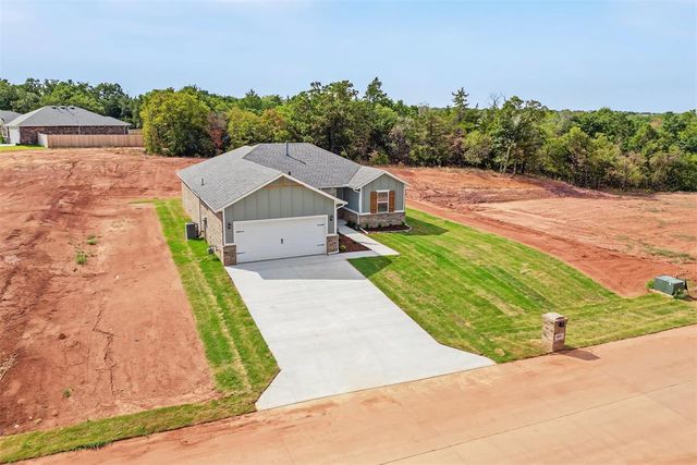 441 Stella Trail, Guthrie, OK 73044