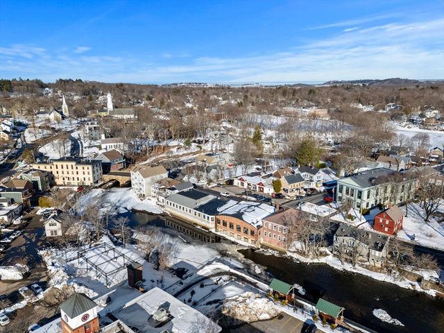41 S Main St, Ipswich, MA 01938