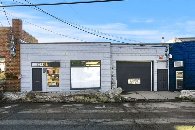 41 S Main St, Ipswich, MA 01938