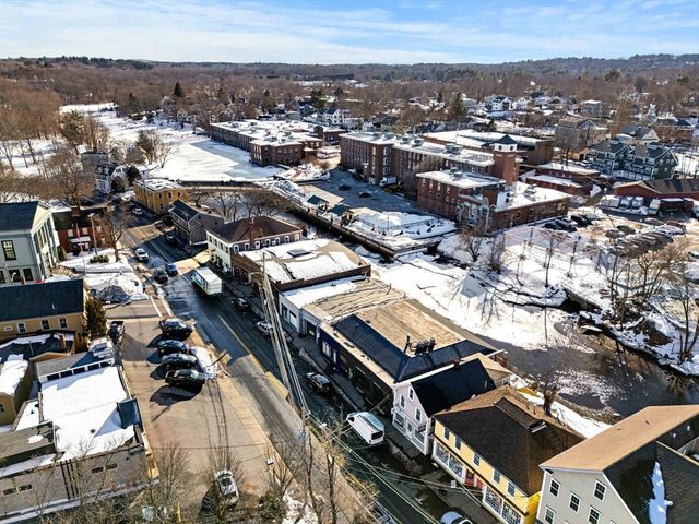 41 S Main St, Ipswich, MA 01938
