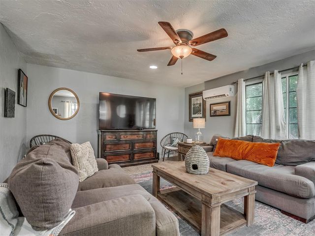 2712 NW 26th Street, Oklahoma City, OK 73107