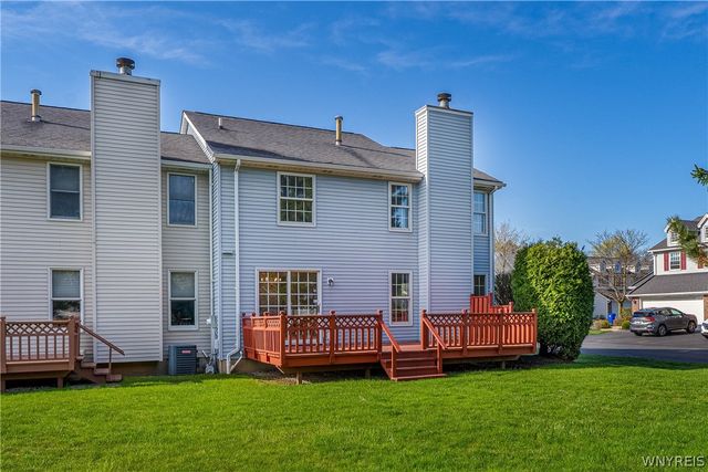 30 Hillcrest, West Seneca, NY 14224