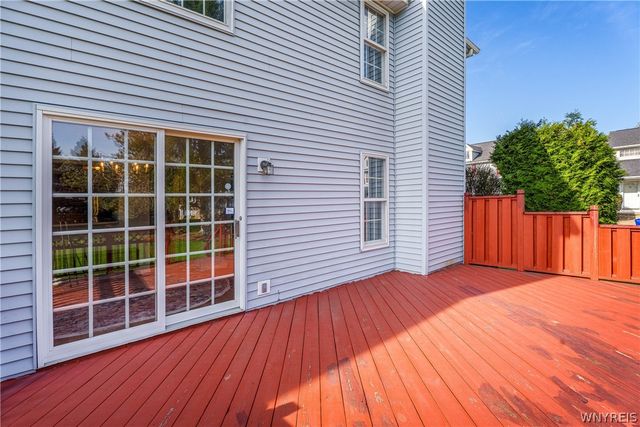 30 Hillcrest, West Seneca, NY 14224