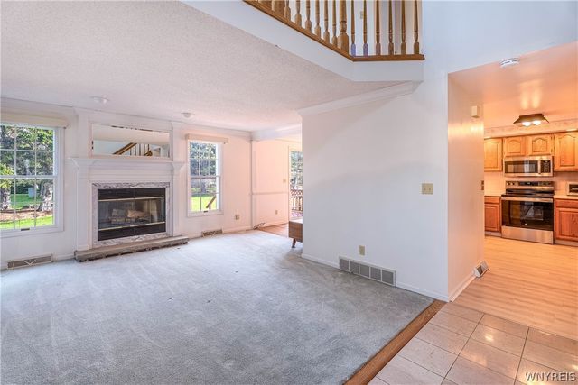30 Hillcrest, West Seneca, NY 14224