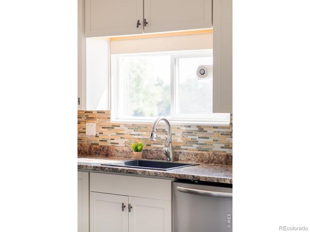 9202 W 94th Avenue, Broomfield, CO 80021