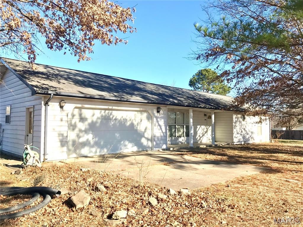 14275 Camden Lane, Dixon, MO 65459